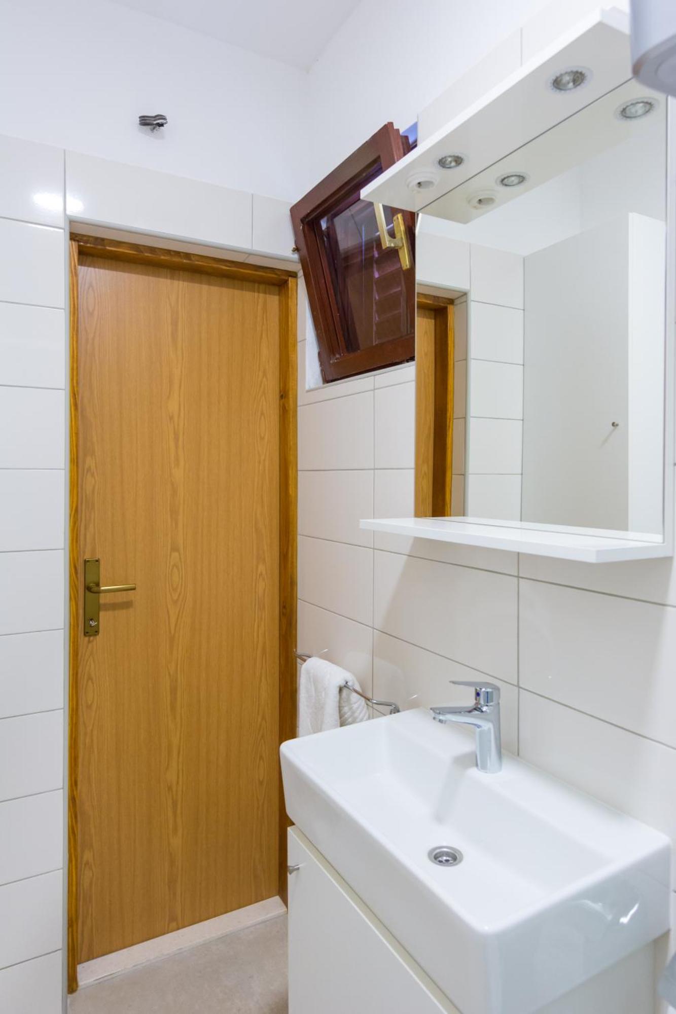 Apartments By The Sea Kastel Stari, Kastela - 15894 Δωμάτιο φωτογραφία